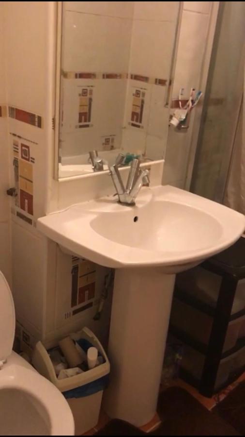 Arbnb Comfy Sleep Guest House Self Catering Private Bedrooms 60 Pound Per Night Per Person 伦敦 外观 照片